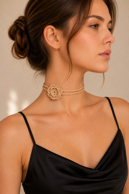 Gul – Handmade Crochet Floral Necklace- Champagne Beige